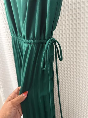 ASOS Women’s Green Pleated V-Neck Cami Midi Dress With Drawstring Waist Size 8 thumbnail 3