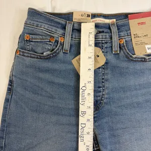 Levis Wedgie Straight High Rise Distressed Jeans Light Wash‎ 25x28 NEW Capsule thumbnail 7