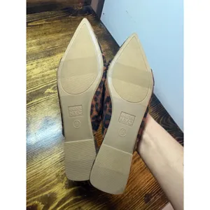 Madden‎ NYC Leopard Pointed Toe Flats Size 9 Brown thumbnail 5