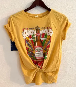 Junk Food Womens Shirt Tee Budweiser Distressed Short Sleeves Size Medium thumbnail 1