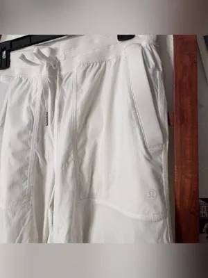 Lululemon Dance Studio Relaxed-Fit Mid-Rise Cargo Pants White thumbnail 4