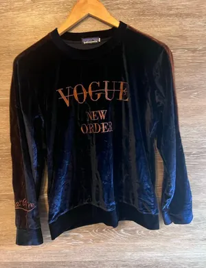 Patagonia sweater Vogue New Order navy blue velvet long sleeves size XL thumbnail 1