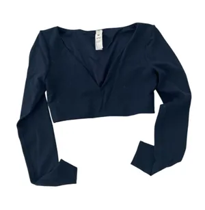 Lululemon Everlux v-neck top sz S thumbnail 1
