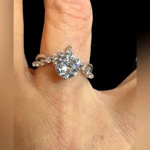 Shiny Round Cubic Zirconia in a V Setting Size 7 thumbnail 4