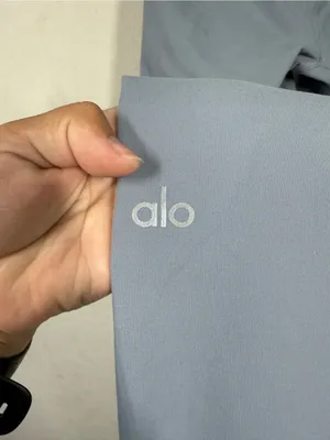 ALO Yoga Airlift Leggings Size Small thumbnail 3