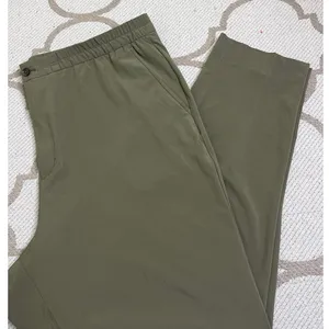 Banana Republic Airstretch Tapered Pants Olive Green Textured Ankle Size XL thumbnail 2