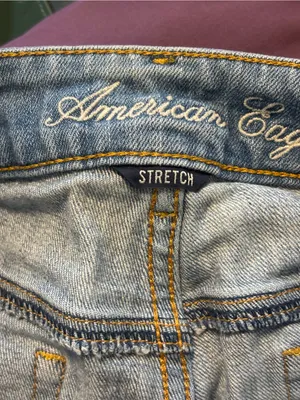American Eagle Outfitters Light Gray Rolled Hem Denim Shorts thumbnail 5