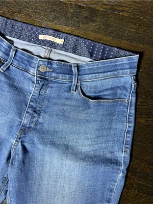 Levi’s 525 Perfect Waist Straight Mid Rise Jeans Size 14 thumbnail 3