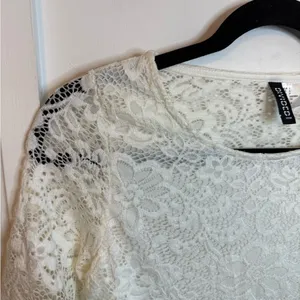 Divided White Floral Lace Cropped Top thumbnail 5