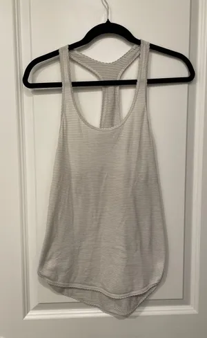 Lululemon Tank thumbnail 3