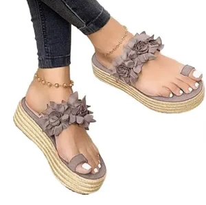 Lilac Lavender Flower Platform Wedge Sandals with Toe Loop Purple Size 7 thumbnail 1