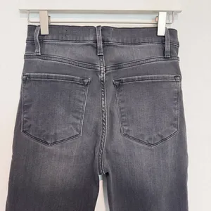 Frame Denim Ali Jeans Size 26 Gray Cheyenne High Rise‎ Cigarette Quiet Luxury thumbnail 10