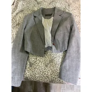 Cropped Blazer Heather Grey Medium One Button Office Chic Business Casual Preppy thumbnail 6