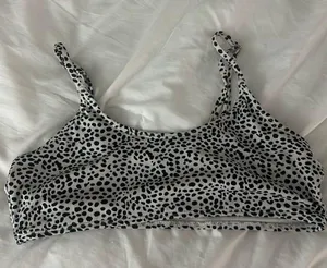 Swim Top Size M thumbnail 5