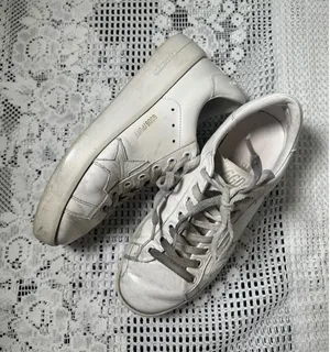 Golden Goose Pure Star Leather Low-Top Sneakers thumbnail 1