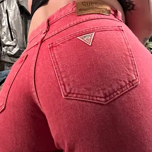 Guess Vintage  Red Shorts thumbnail 2
