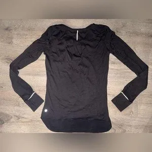 Lululemon Athletica Run Sheer Long Sleeve - 6 women’s thumbnail 5