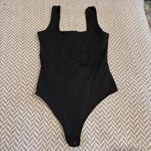 Abercrombie & Fitch Black Bodysuit Women’s M Soft AF Collection Square Neck thumbnail 2