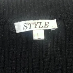 FINAL PRICE Y2K Vintage Whimsygoth Top thumbnail 4