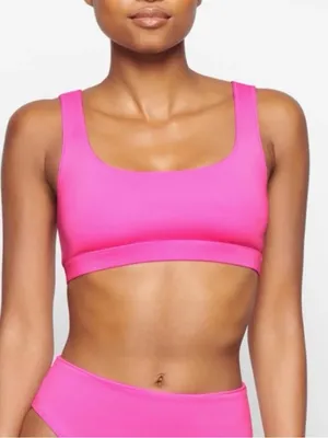 Skims NWT Tank Bikini Swim Top Taffy Pink Size M thumbnail 1