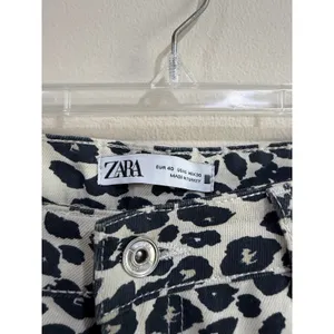 Zara Leopard Print Wide Leg Jeans High Rise Animal Print Denim Size 8 US 40 EUR thumbnail 3