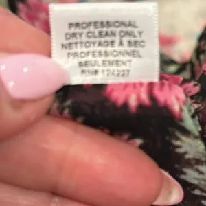 Misa Los Angeles Alicia Floral Coquette Prairie Blouse Vneck Ties Pink Black L thumbnail 9