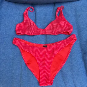Triangl bikini thumbnail 2