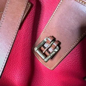Dooney & Bourke Vintage Large Purse‎ Red Pebbled Leather Tote Bag Adjustable thumbnail 12