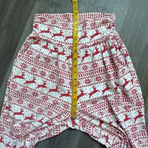 High Waisted Reindeer Christmas Pants Elastic Waist Pockets Red White thumbnail 8