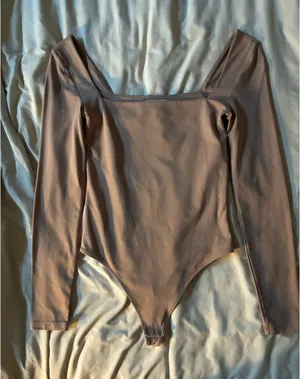 Aritzia Babaton Bodysuit thumbnail 1