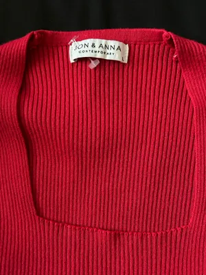 Jon & anna Red long sleeve thumbnail 3