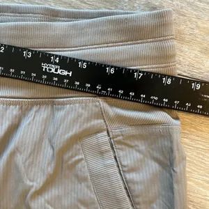 Lululemon Dance Studio Mid-Rise Pants Athleisure Streetwear Sz 14 Straight Baggy thumbnail 6