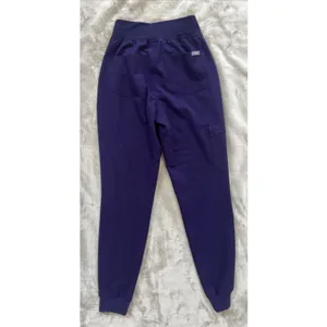 FIGS HW Zamora Jogger Scrub Pants XXS Purple Stretch Technical Collection thumbnail 2