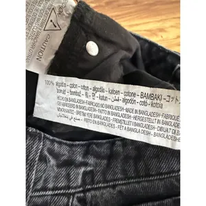 Zara‎ Washed Black High Waisted Distressed Denim Shorts Size 2 thumbnail 8