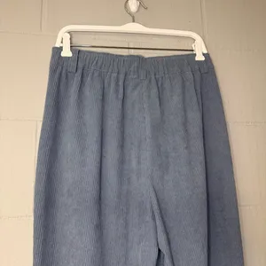NWT HALARA Mid Rise Zipper Pocket Corduroy Casual Pants in Blue Women’s Sz Large thumbnail 8