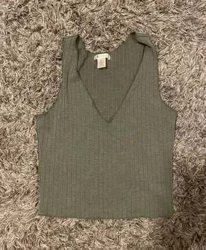 Hunter Green Tank thumbnail 1
