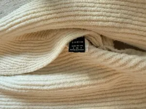 Cardigan thumbnail 2