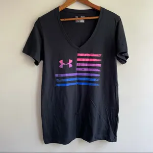 Under Armour flag v-neck shirt size medium thumbnail 2
