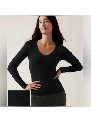 Athleta Renew Seamless V-Neck Long Sleeve Top‎ Black Size XL thumbnail 2