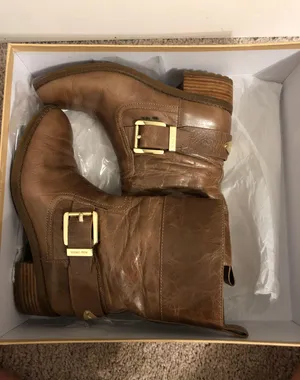 Michael Kors Authentic Khaki Leather Roswell Booties thumbnail 1