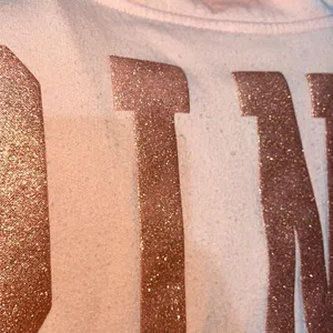 Pink Victoria’s Secret crew neck pullover sweatshirt sparkly pink/peach size XL​ thumbnail 8