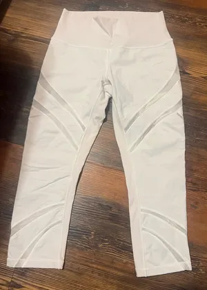 Lululemon Cropped Leggings thumbnail 1