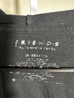P385. “FRIENDS" Logo Long Sleeve T-Shirt Hoodie 2XL thumbnail 2