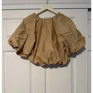 Zara Poplin Balloon Crop Top Beige Modern Romantic Peasant Runway Tik Tok thumbnail 3