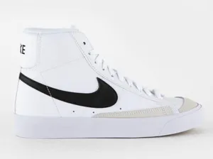 Nike Blazers thumbnail 1