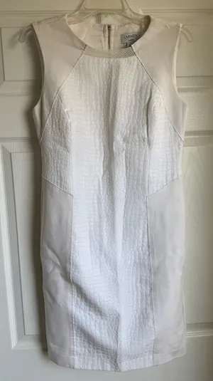 Carmen Marc Valvo Dress Women 6 White Ponte Knit Croc Textured Sheath Tank Dress thumbnail 1