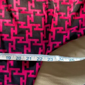 Alya Women's Geometric Dolman‎ Short Sleeve Blouse Top Zip Back Pink Black Small thumbnail 7