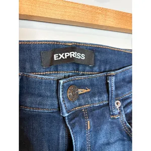 Express Mid Rise Legging jeans thumbnail 5