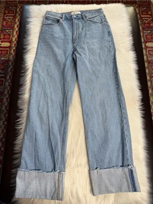 Abercrombie The 90’s Relaxed High Rise Cuffed Jeans thumbnail 2