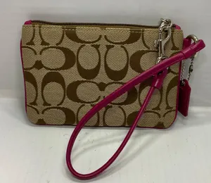 Coach Berry Wristlet Wallet Purse Monogram thumbnail 2